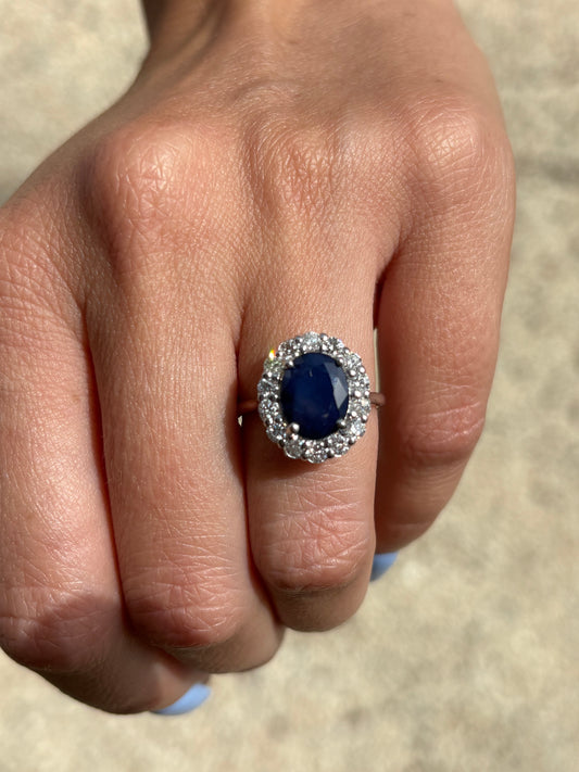 Anillo Diana en Zafiro 10x8