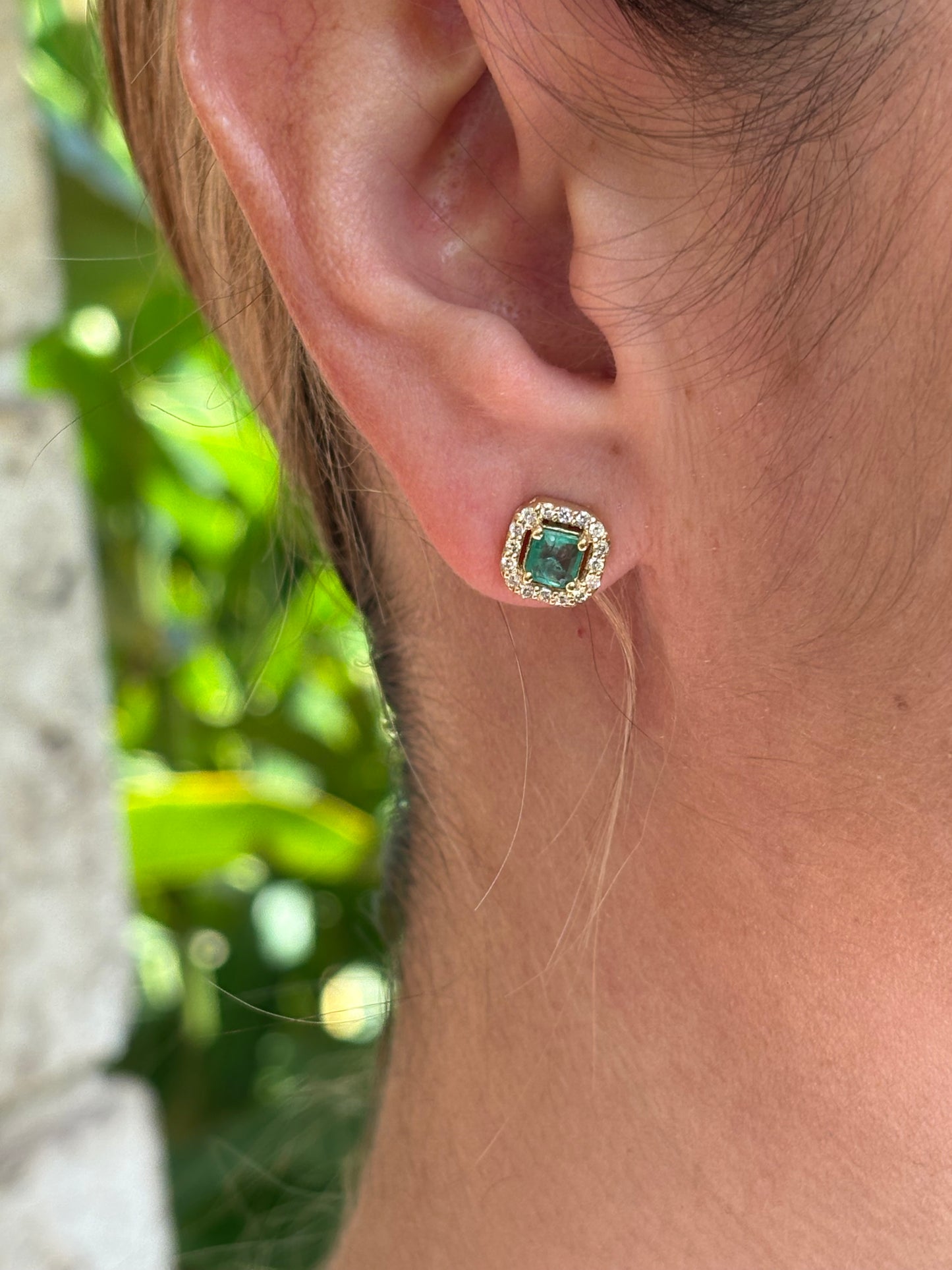 Aretes Esmeralda Halo