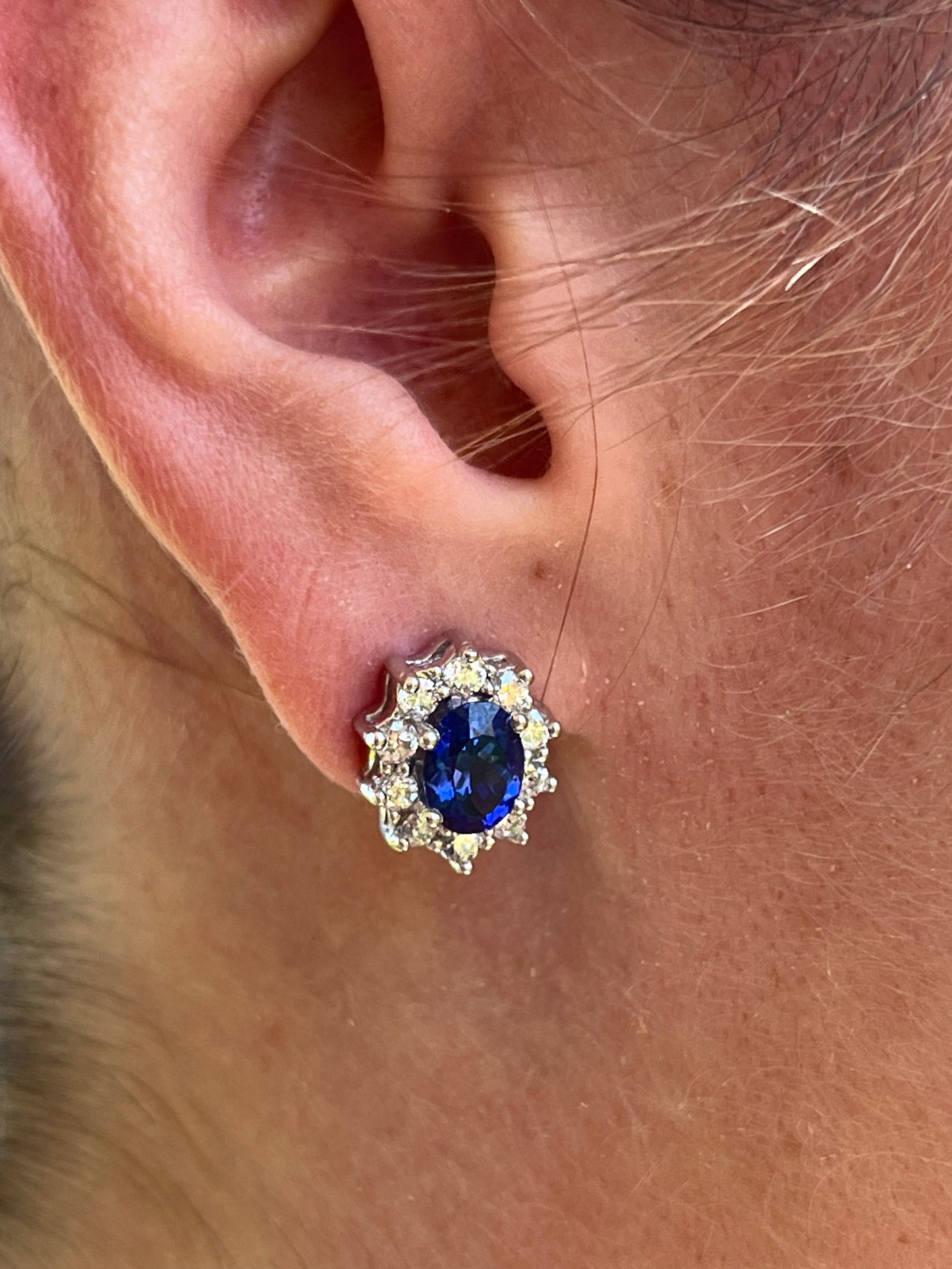 Aretes Roseta Zafiro