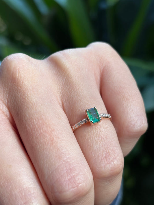 Esmerlada Pave (mediana)