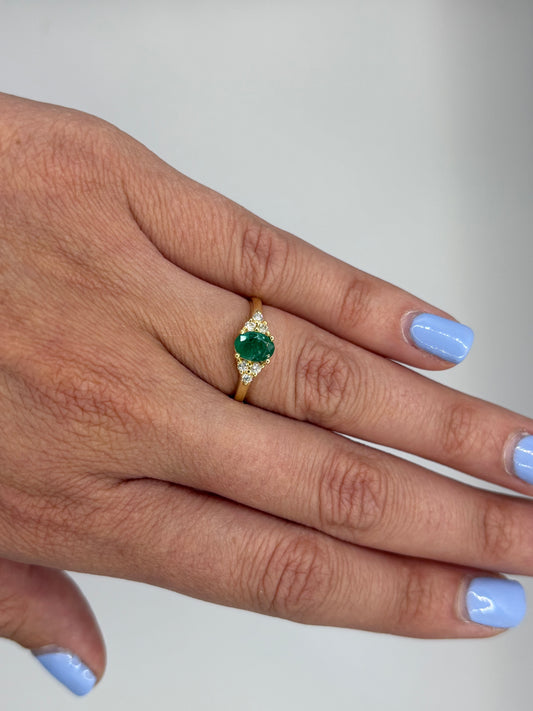 Anillo Lorenza Esmerlada