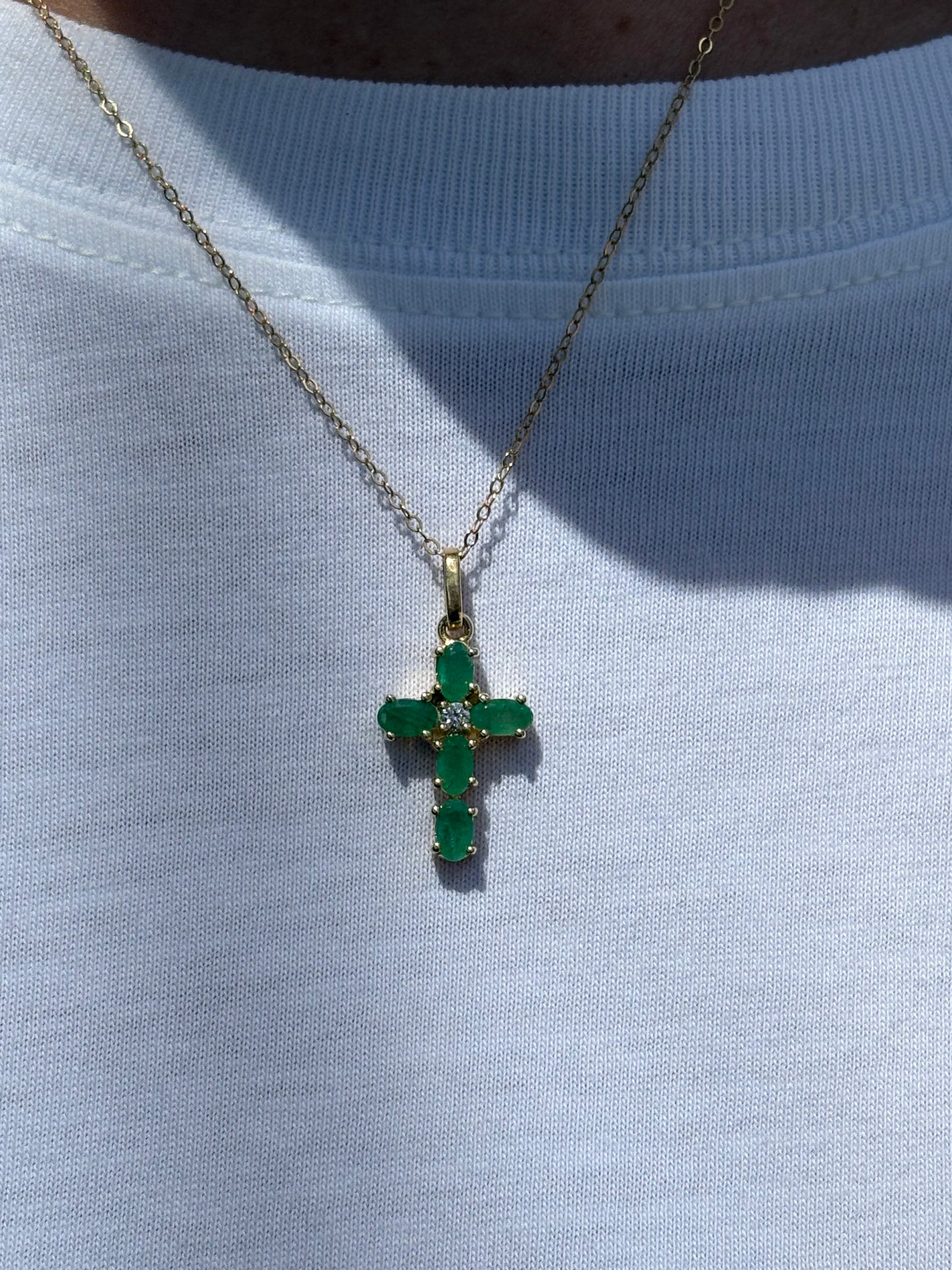 Cruz de Esmeraldas