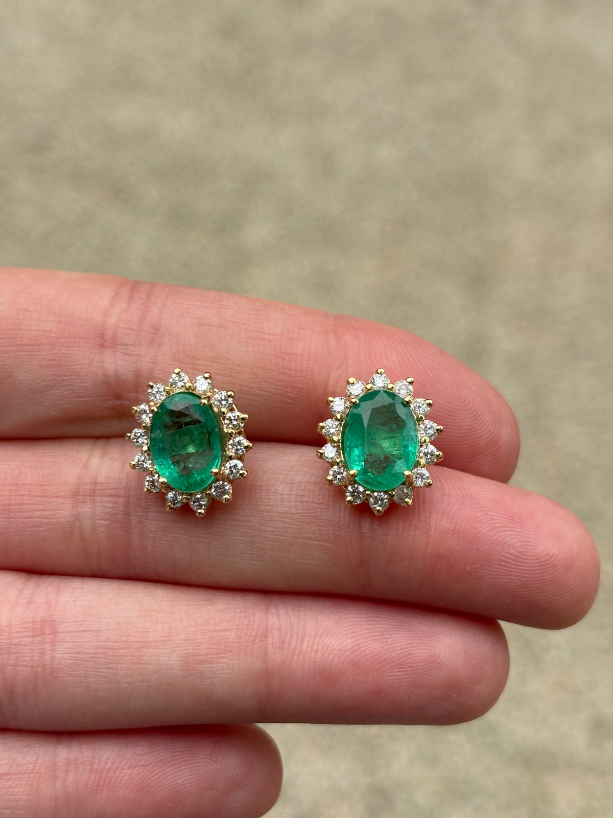 Aretes Diana Esmeralda