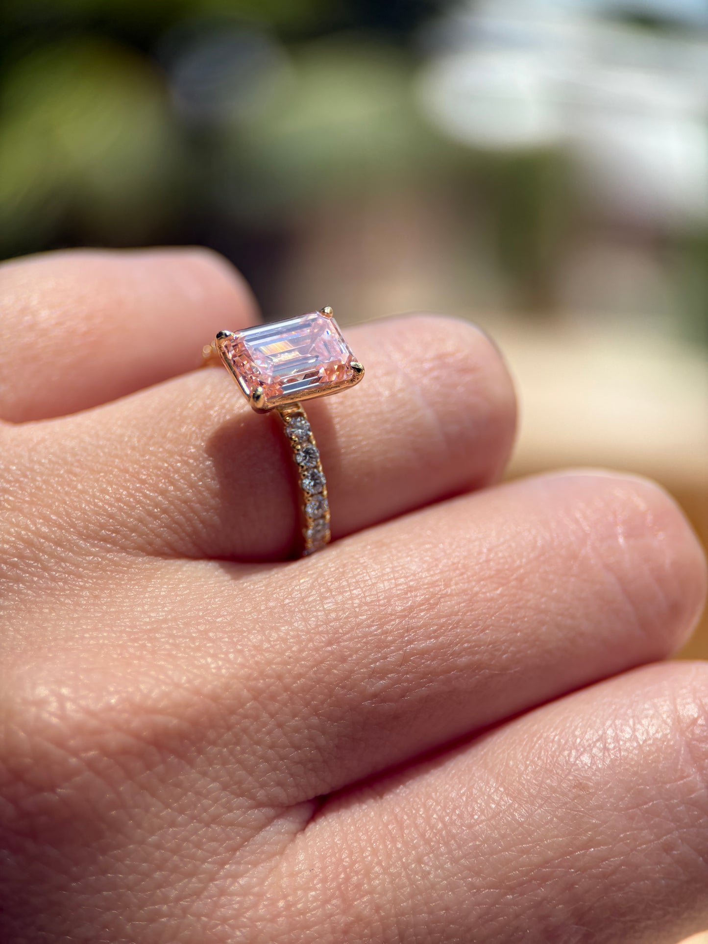 Solitario Vivid Pink