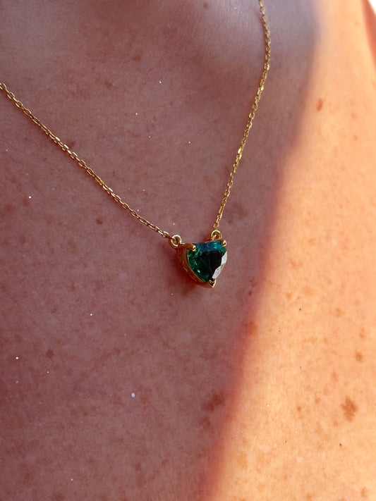 Collar Esmerlada Corazón