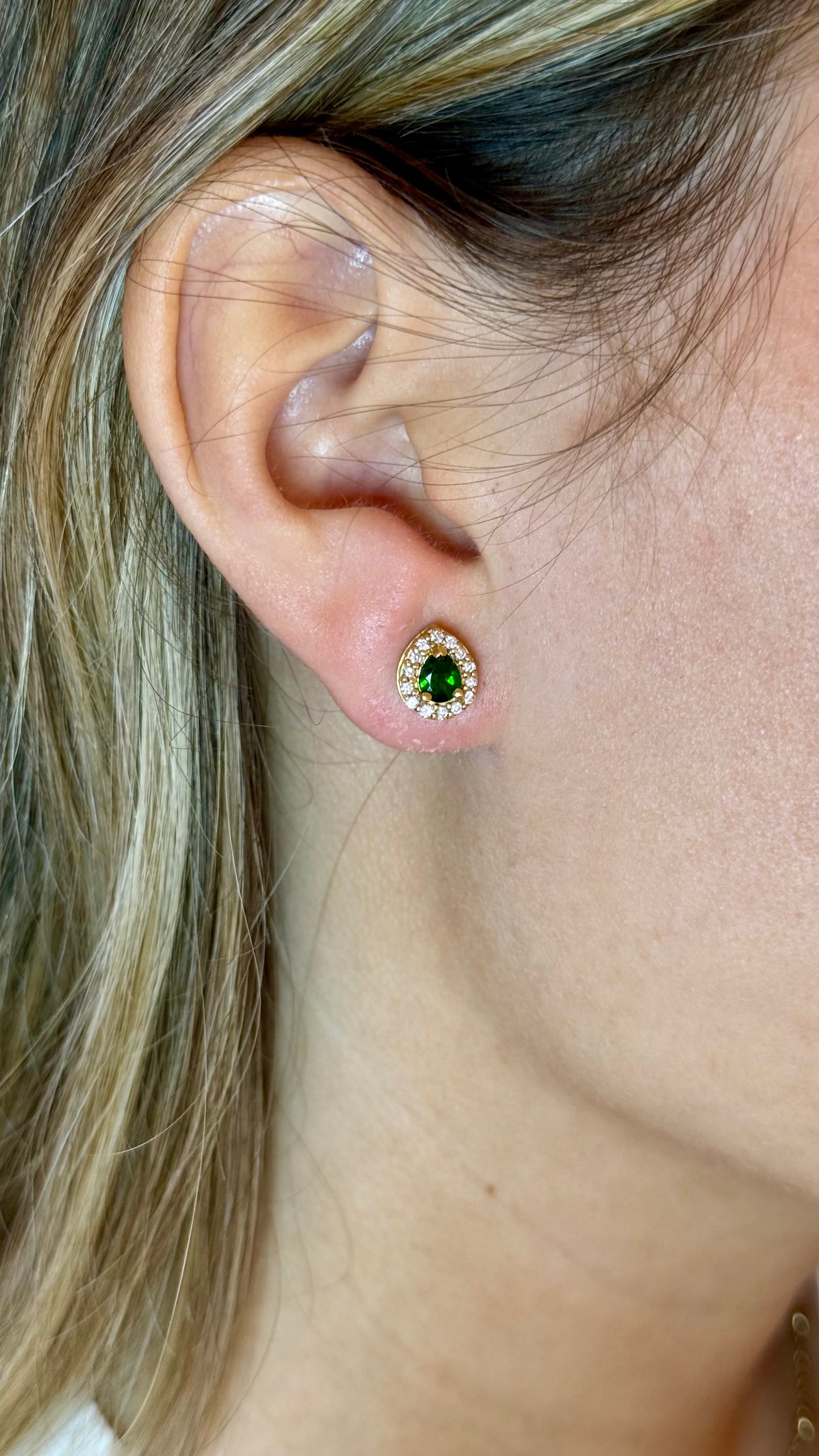 Aretes Diopsita