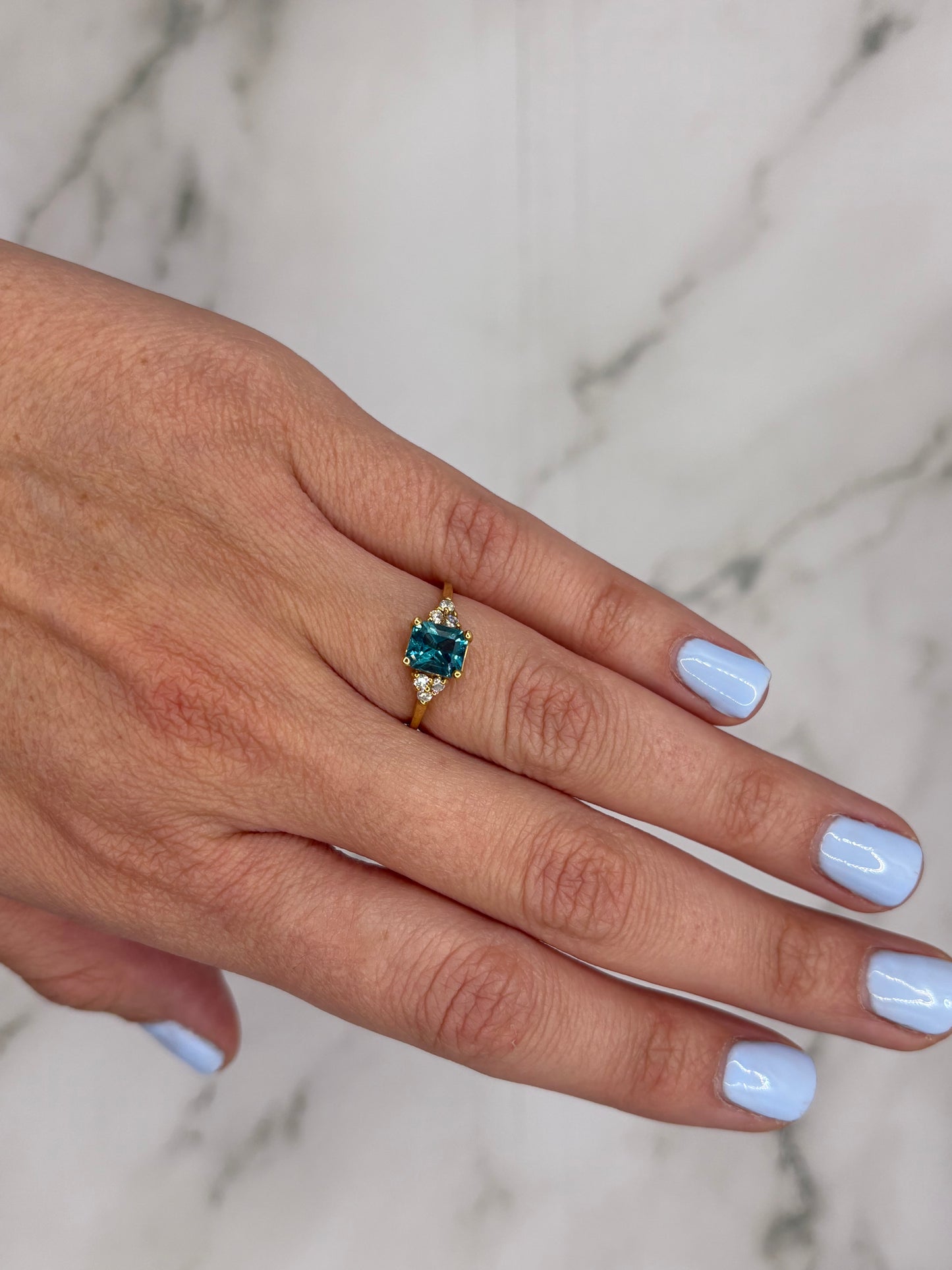 Anillo Apatita
