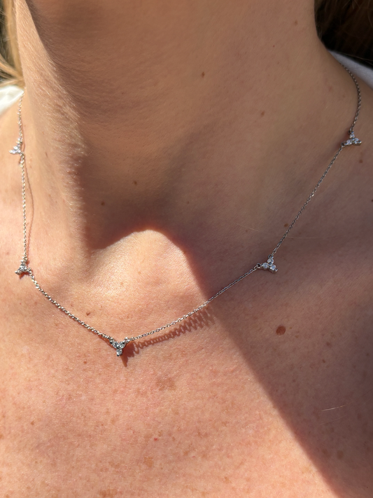 Collar Carini