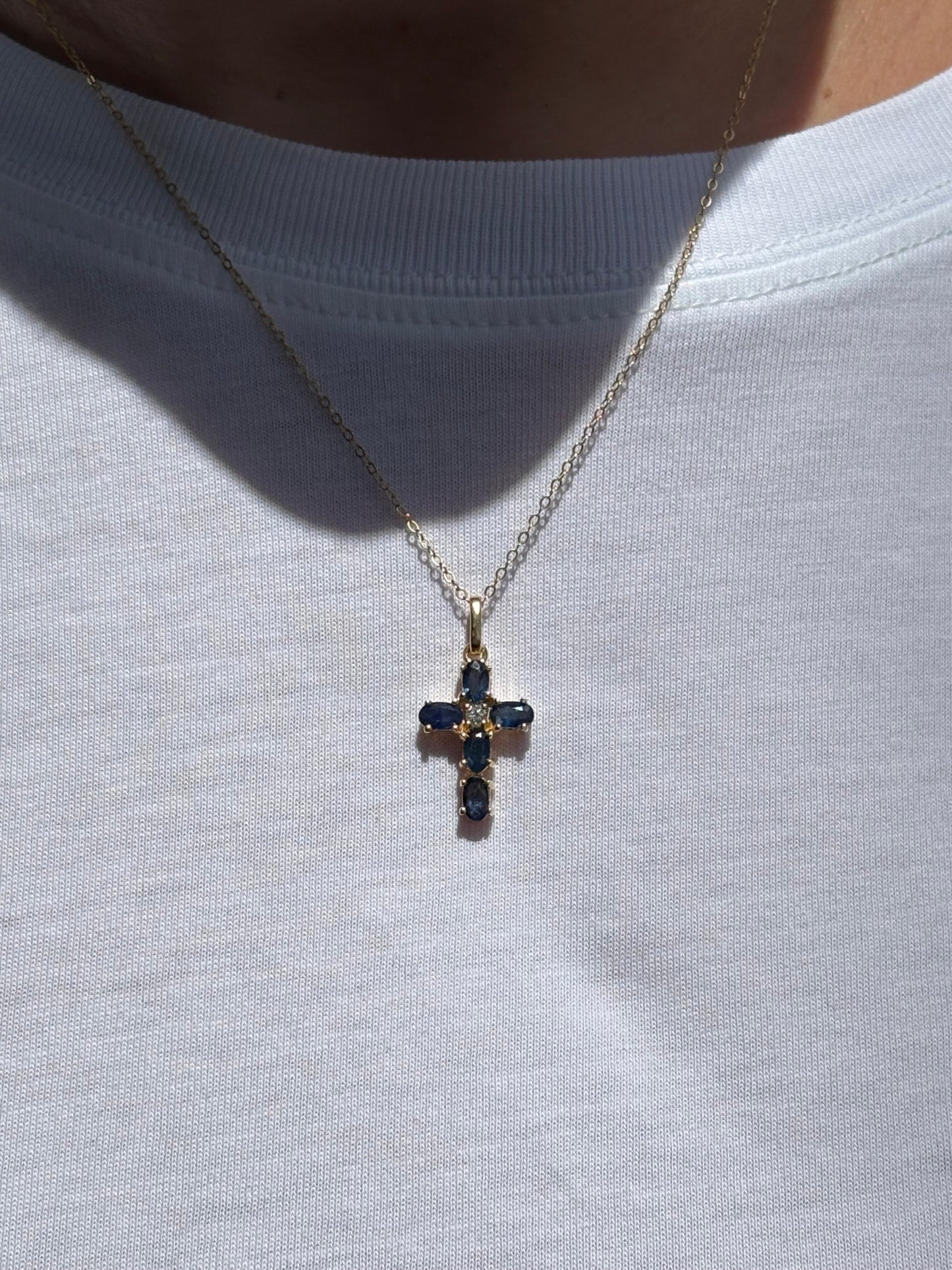 Cruz de Zafiros