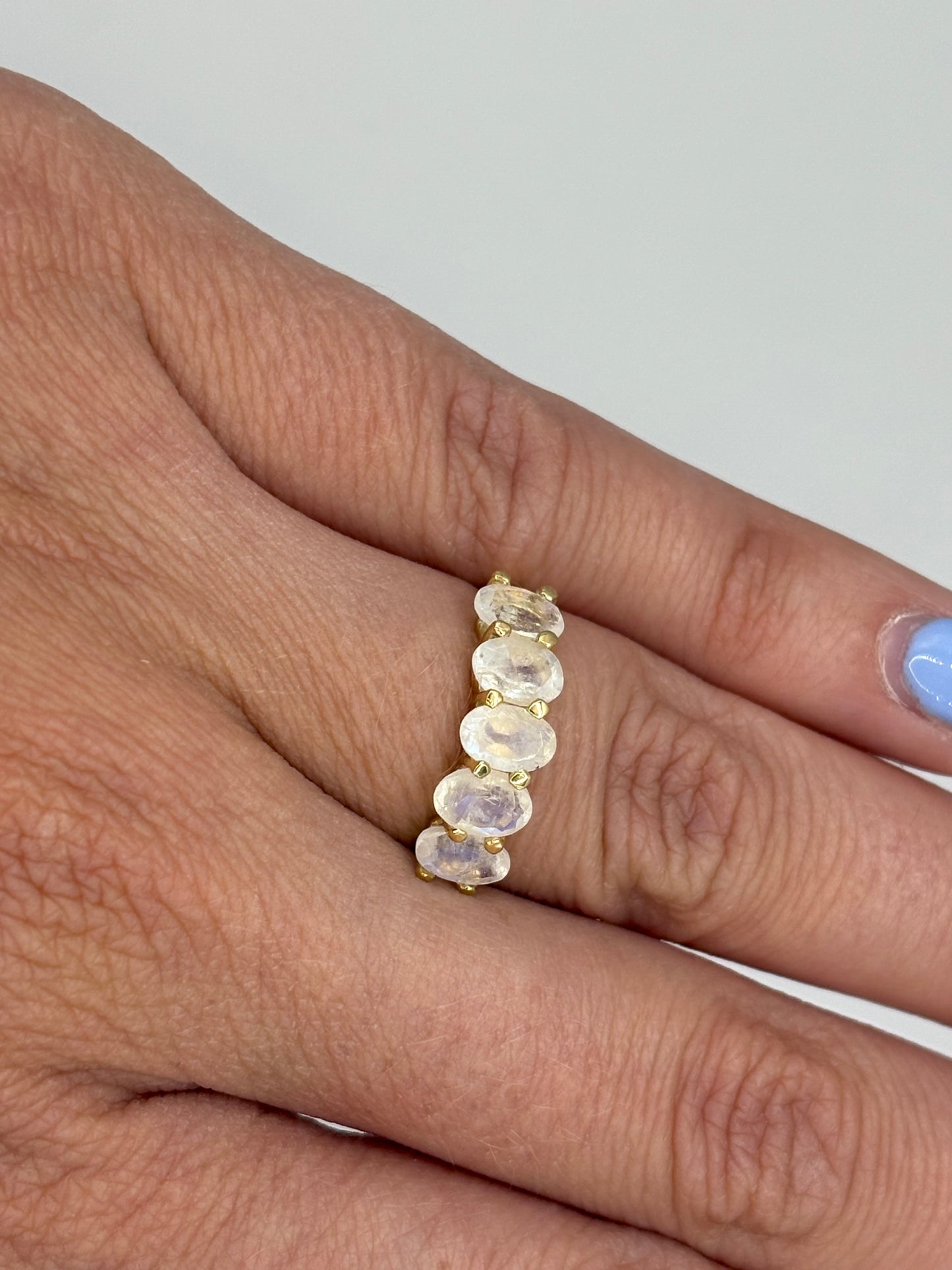 Moonstones Ovales