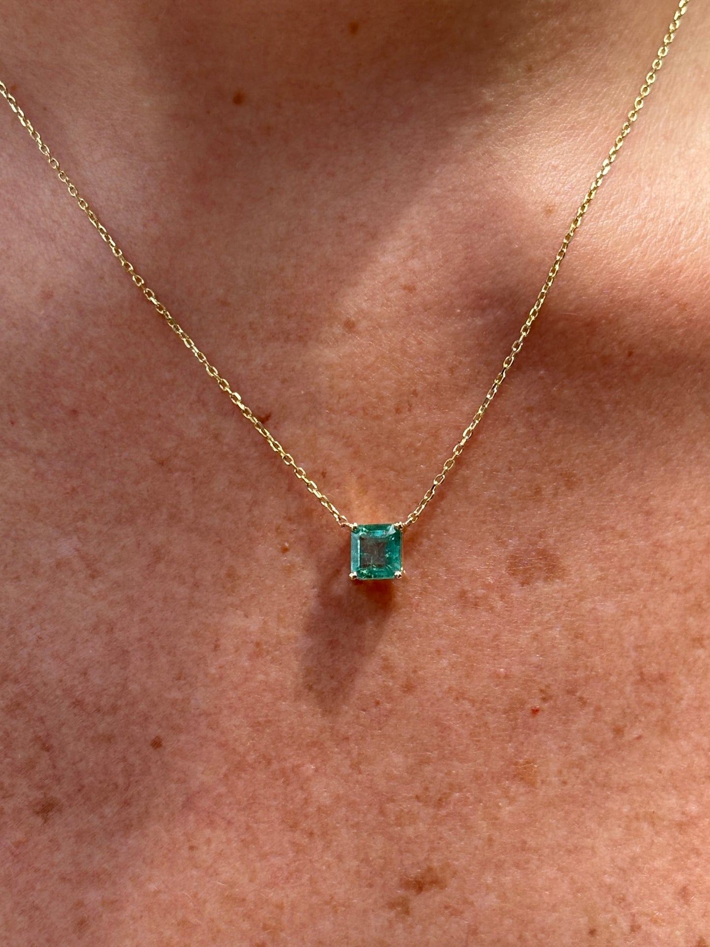 Collar Esmeralda