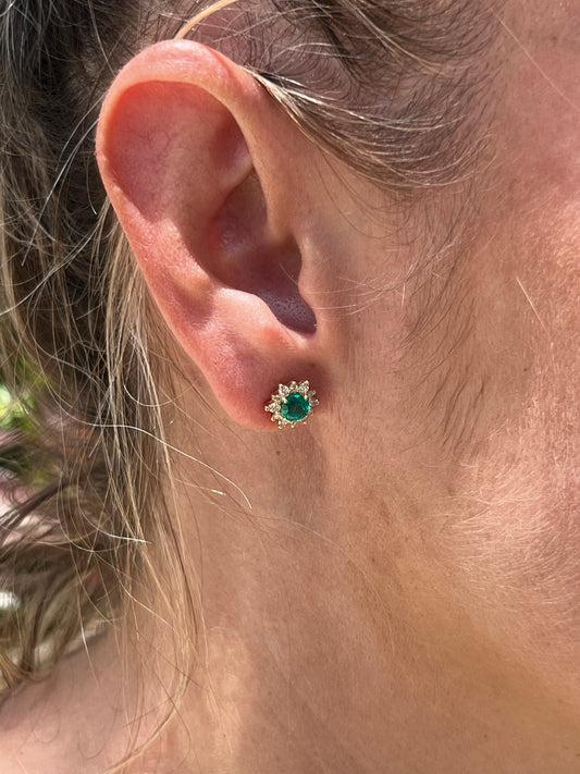 Aretes Flor Esmeralda