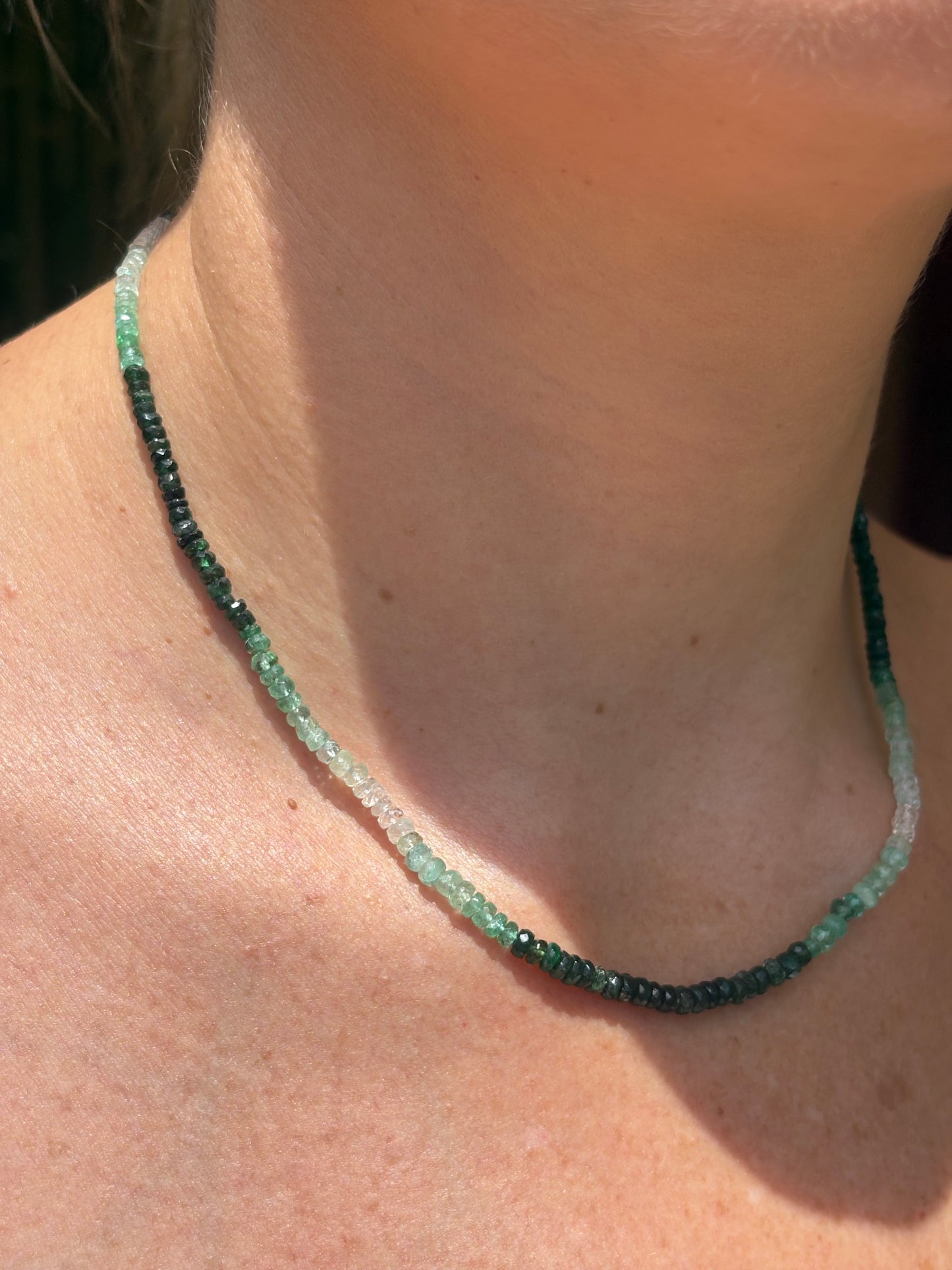 Collar Multi Esmeraldas