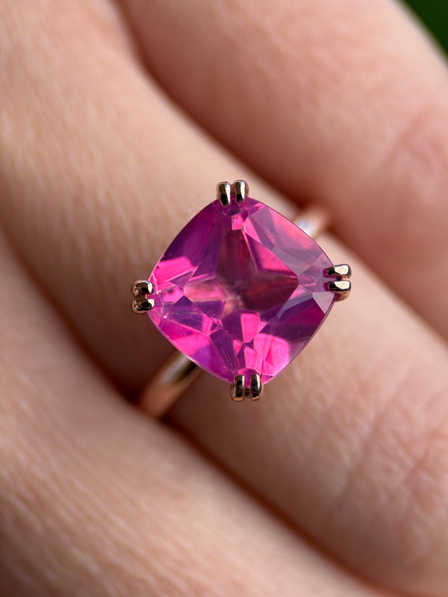 Anillo Topacio Rosa Jumbo