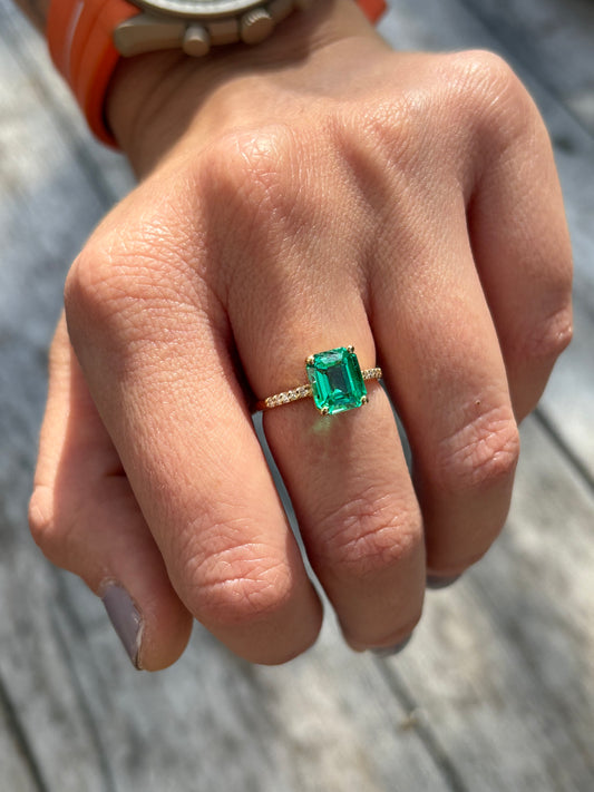 Esmeralda Pave Grande