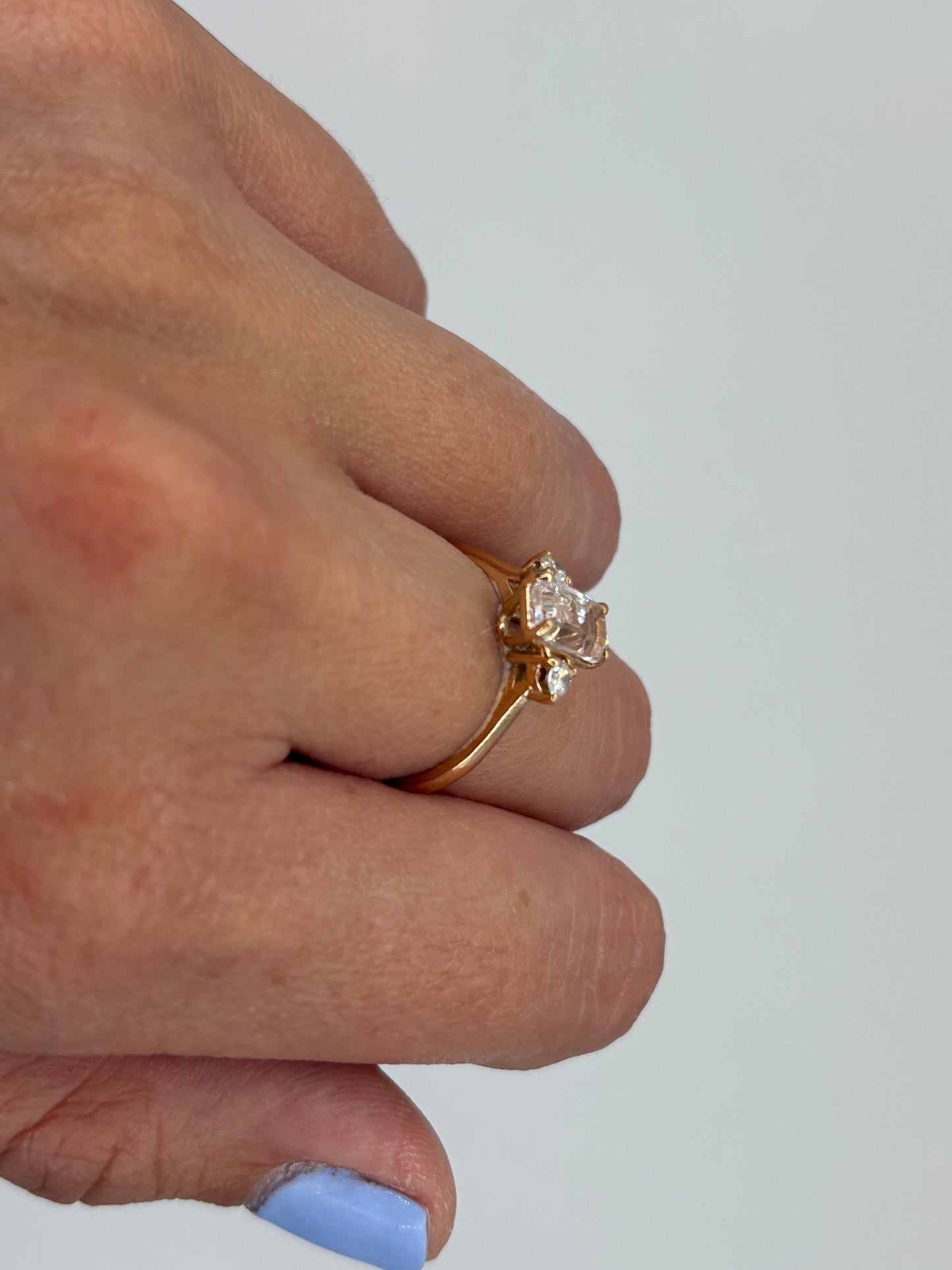 Anillo Aurora