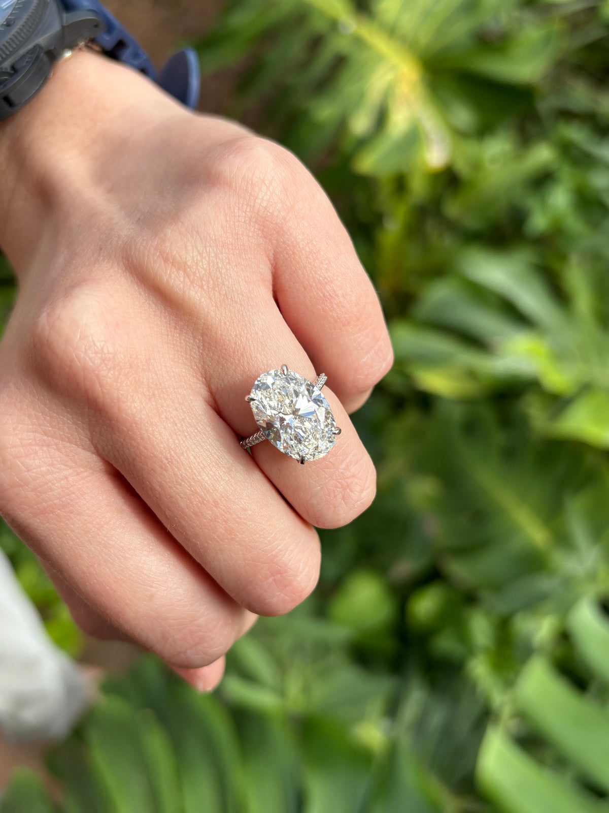 Anillo Sorrento de diamantes en oro de 14K, vista 2 | Emiliana