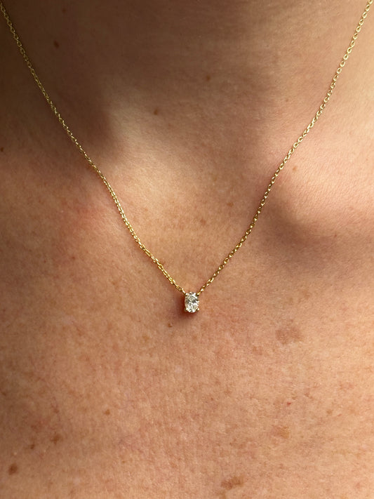 Collar diamante oval .20