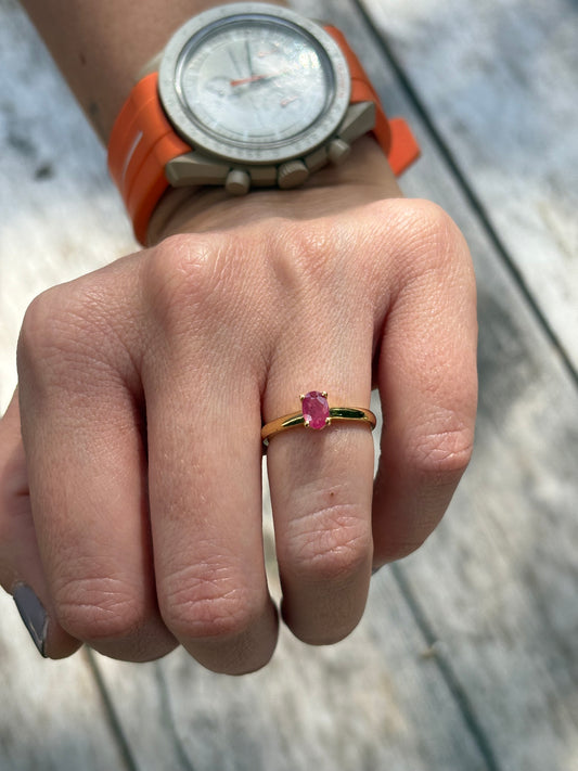 Birthstone Rubí