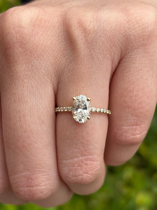 Solitario Oval 1.5 CTs