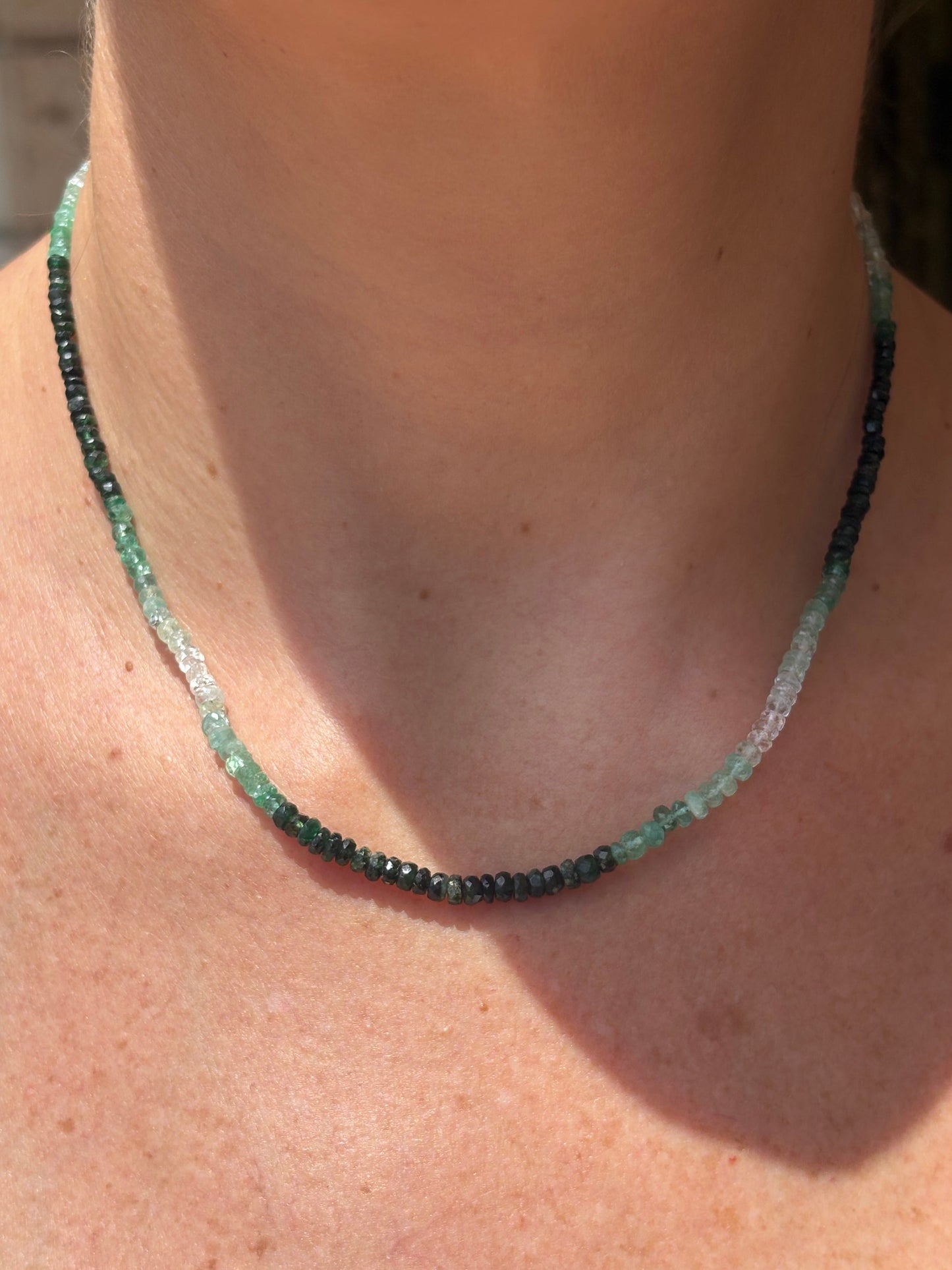 Collar Multi Esmeraldas