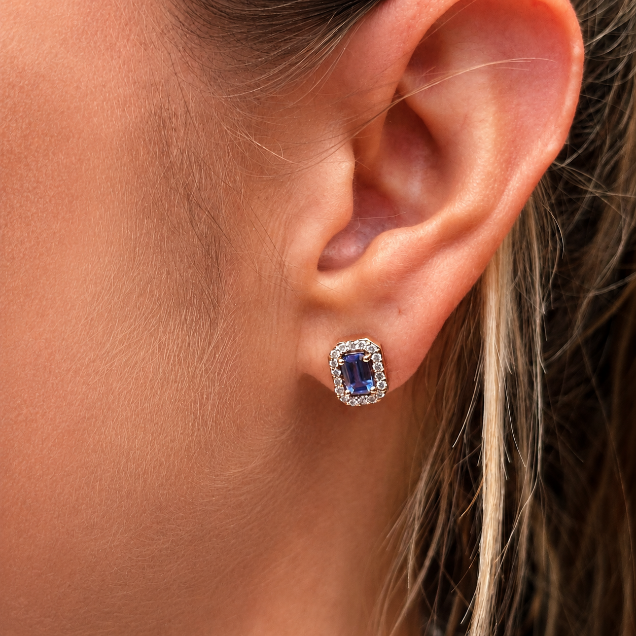 Aretes Giordana corte Esmeralda en Tanzanita