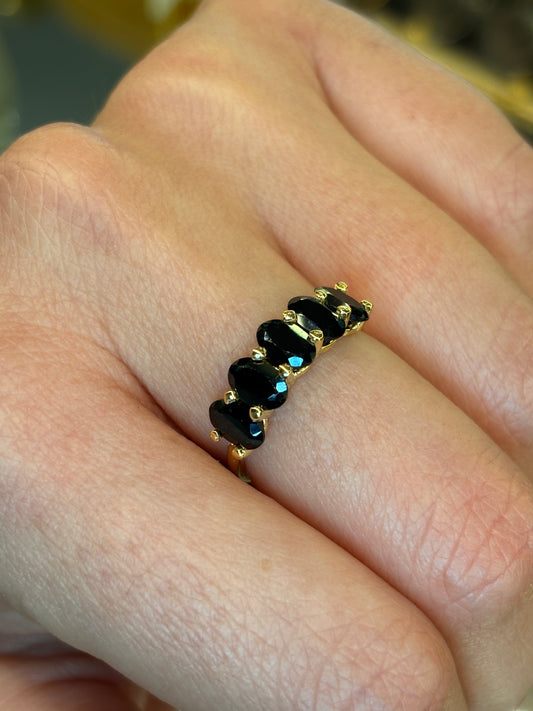 Anillo Espinelas