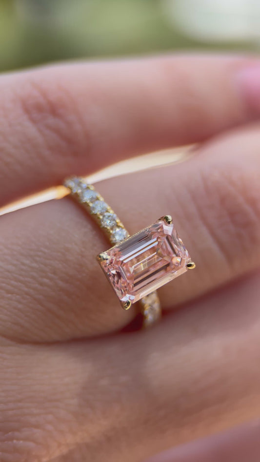 Solitario Vivid Pink